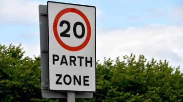 Welsh 20mph zone road sign