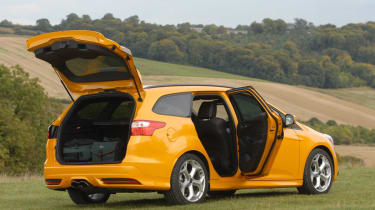Ford Focus ST Estate boot