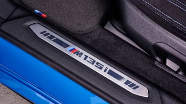 BMW M135i 2019 sill