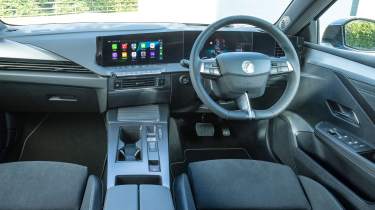 Vauxhall Astra 2026 UK - dash