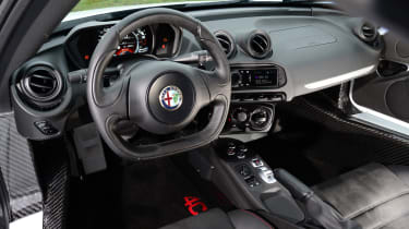 Alfa Romeo 4C interior 