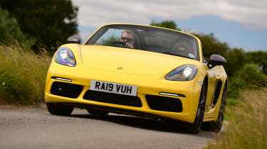 Used Porsche 718 Boxster Mk4 - front action