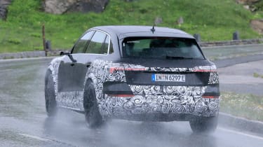 Audi Q8 e-tron - spyshot 6