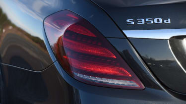 Mercedes S-Class - taillight