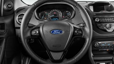 Ford Ka+ - dash