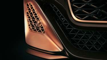 Bentley Batur &#039;The Black Rose&#039; - gold grill elements