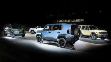 Toyota Land Cruiser FJ - group angled