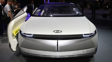 Hyundai 45 concept - Frankfurt full front