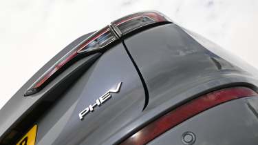 Mitsubishi Outlander - tail light