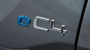 Citroen e-C4 - badge