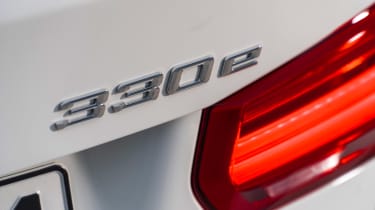 BMW 330e - badge detail