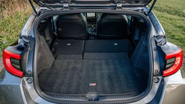 Toyota GR Yaris Aero 2026 - boot seats down