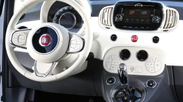 Fiat 500 2015 - dashboard 2 