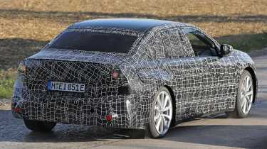 BMW 3 Series ‘Neue Klasse’ spy shot - rear right 3/4