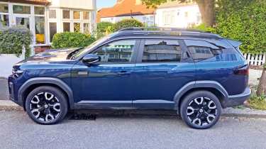 Dacia Bigster - side profile
