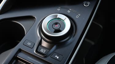 Kia EV6 - gear selector