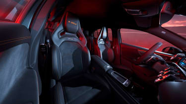 Mercedes-AMG A 45 - seats