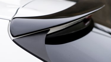Mazda 3 Sport Black - spoiler