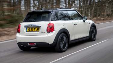 MINI Hatch - rear tracking