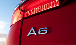 Audi A6 Avant - &#039;A6&#039; badge