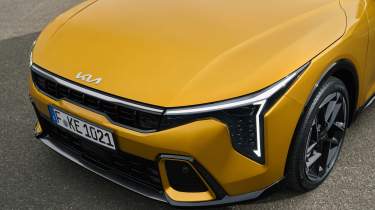 Kia K4 2025 nose details