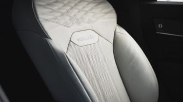 Bentley Bentayga EWB Mulliner - seat fabric and &#039;Mulliner&#039; embroidery