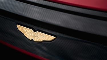 Aston Martin DBS GT Zagato - Aston badge