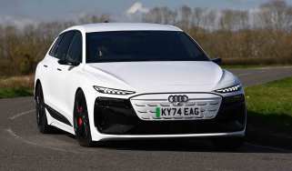 Audi S6 Avant e-tron - front cornering