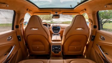 Aston Martin DBX - interior