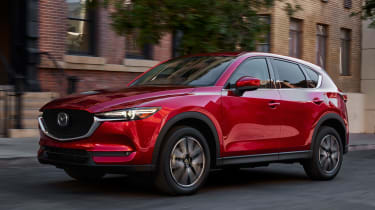 Mazda CX-5 LA Motor Show 2016 - front tracking