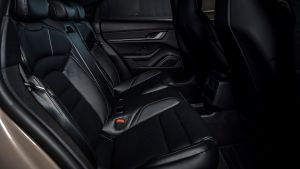 Porsche Taycan RWD - rear seats