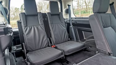 Range Rover Discovery 4 - rear seats