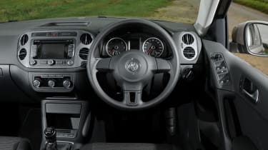 VW Tiguan 2.0 TDI 2WD dash