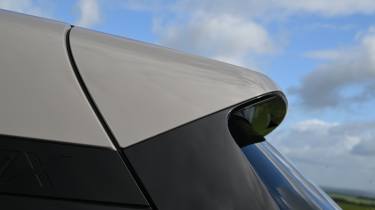 BMW iX - rear spoiler