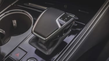 Volkswagen Touareg eHybrid 4Motion - transmission