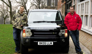 Front view of Land Rover Discovery
