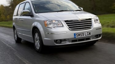 chrysler grand voyager 2013 review