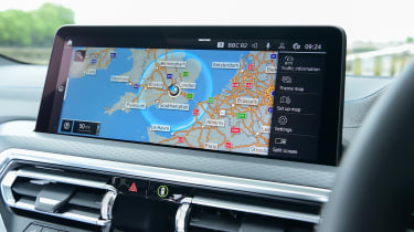 BMW iX3 M Sport Pro - touchscreen