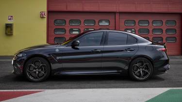 Alfa Romeo Giulia Quadrifoglio Super Sport - side