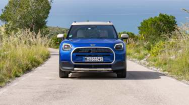 Mini Countryman E - front