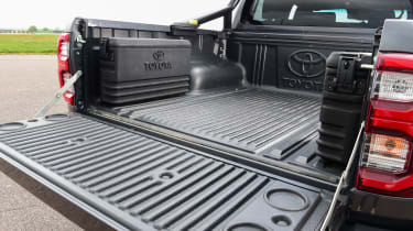 Toyota Hilux - load bed
