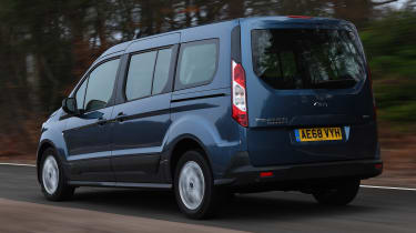 ford grand tourneo connect tracking rear