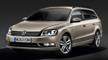 Volkswagen Passat Executive Style front