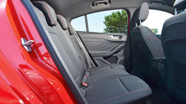 Used Ford Focus Mk4 - rear seats