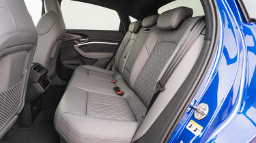 Audi SQ8 Sportback e-tron - rear seats