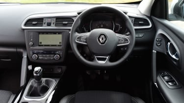 MG GS vs rivals - Renault Kadjar interior