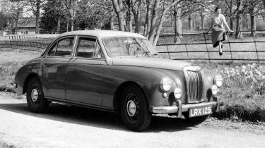 MG Magnette front