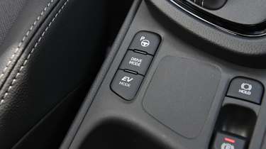 Toyota Yaris Cross - drive mode buttons