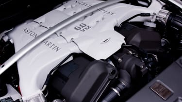 Aston Martin V12 Vantage Roadster engine