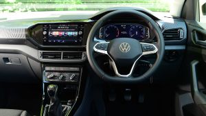 Volkswagen T-Cross Black Edition - dash